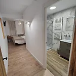 2 * Santander