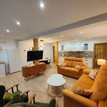 2 Apartamento *