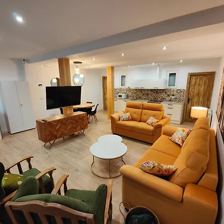 2 Apartment *